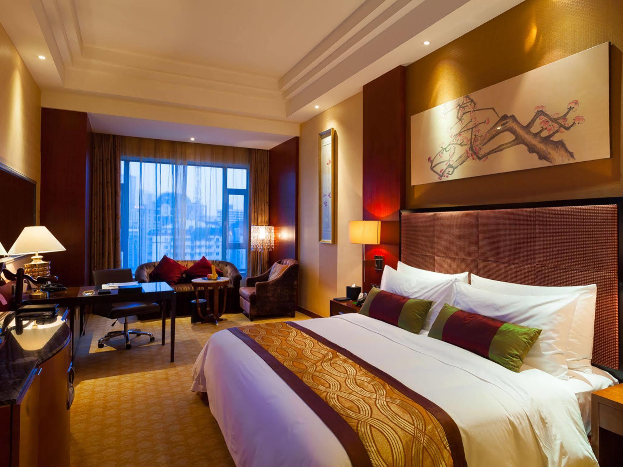 Celebrity City Hotel Chengdu Bagian luar foto